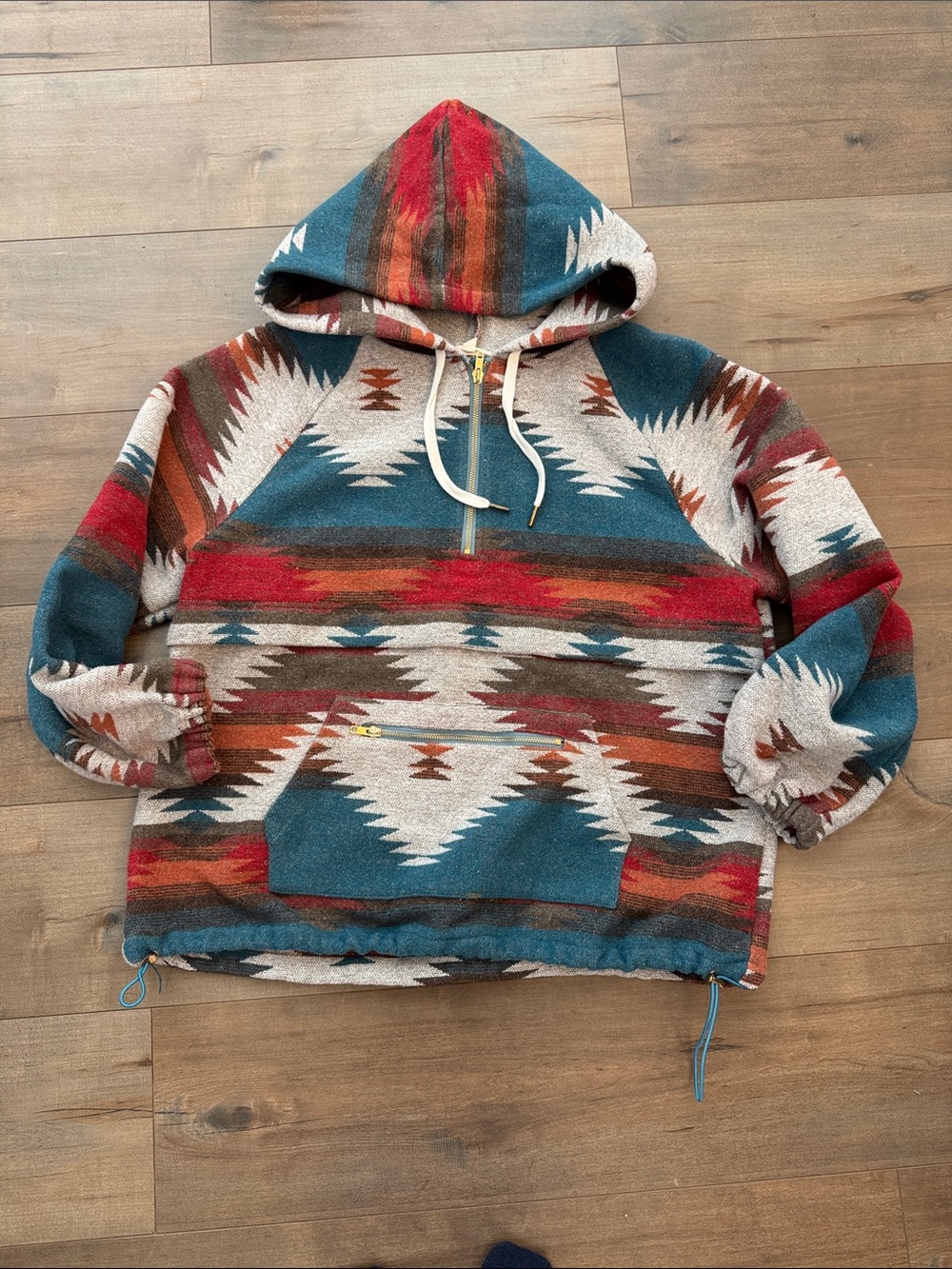 Women’s 1/4 zip Aztec Hoodie